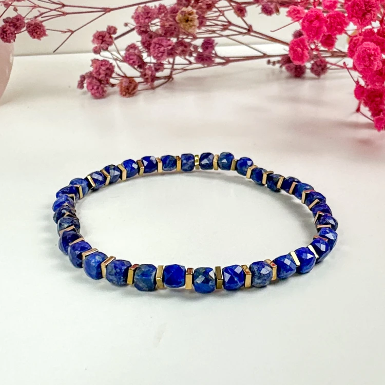 bransoletka na gumce z lapis lazuli